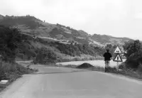 Pohľad na obec od severu s riekou Orava, Štefanov nad Oravou (1966)