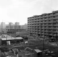 Výstavba sídliska Košice-Západ, panelák na Kysuckej ulici (1964)