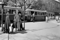 Námestie SNP, vzadu dom č. 11, Bratislava (1963)