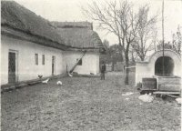 Nádvorie Mikszáthovej kúrie, Sklabiná (1910)