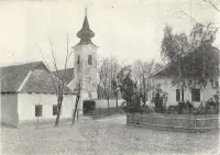 Kostol, fara a škola, Sklabiná (1910)