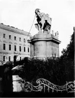 Zničenie pamätníka Márie Terézie, Bratislava (1921)