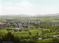 Panoráma mesta s poľami a pohoriami v pozadí, Košice (1890-1905)