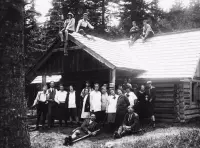 Útulňa na Muránskej planine, Muráň (1932)