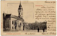 Kubinyiho námestie s kostolom a veľkou budovou, Lučenec (1903)