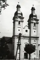 Barokový kostol s dvoma vežami, Levice (1930-1949)