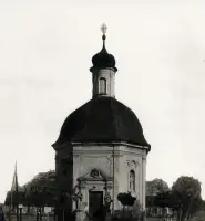 Barokový kostolík s oválnou kupolou, Galanta (1930-1949)