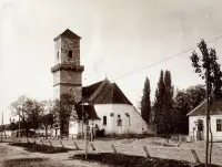 Kostol s vežou na okraji obce, Malacky (1930-1949)