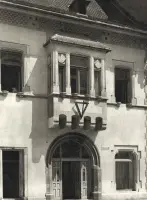 Meštiansky dom s arkierom a portálom, Košice (1930-1949)