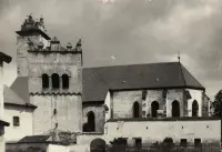 Kostol s mohutnou vežou a hradbovým múrom, Kežmarok (1930-1949)