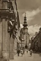 Michalská ulica s Michalskou bránou, Bratislava (1930-1949)