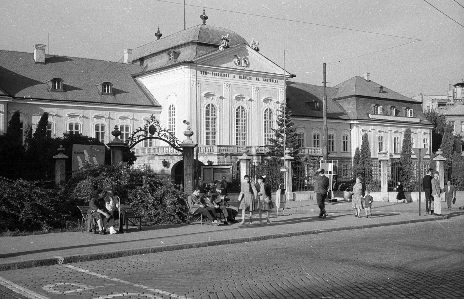 Grasalkovičov palác, Bratislava (1959)