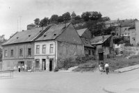 Rybné námestie, v pozadí hrad, Bratislava (1965)