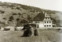 Turistická ubytovňa na Domici, Kečovo (1933)