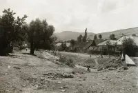 Dolinský potok v centre obce, Kluknava (1936)