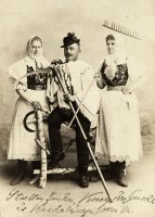 Živý obraz v ľudovom odeve, Zlaté Moravce (1890)
