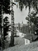 Pohľad na mesto, v strede kostol Nanebovzatia Panny Márie, Spišská Nová Ves (1929)