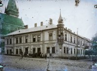 Hotel Hungária a kostol sv. Egídia, Bardejov (1912)