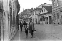 Hlavná ulica a veža radnice, Gelnica (1959)