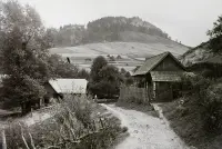 Okrúhla skala na kopci pri obci, Vrchteplá (1939)