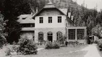 Sanatórium, Kremnica (1935)