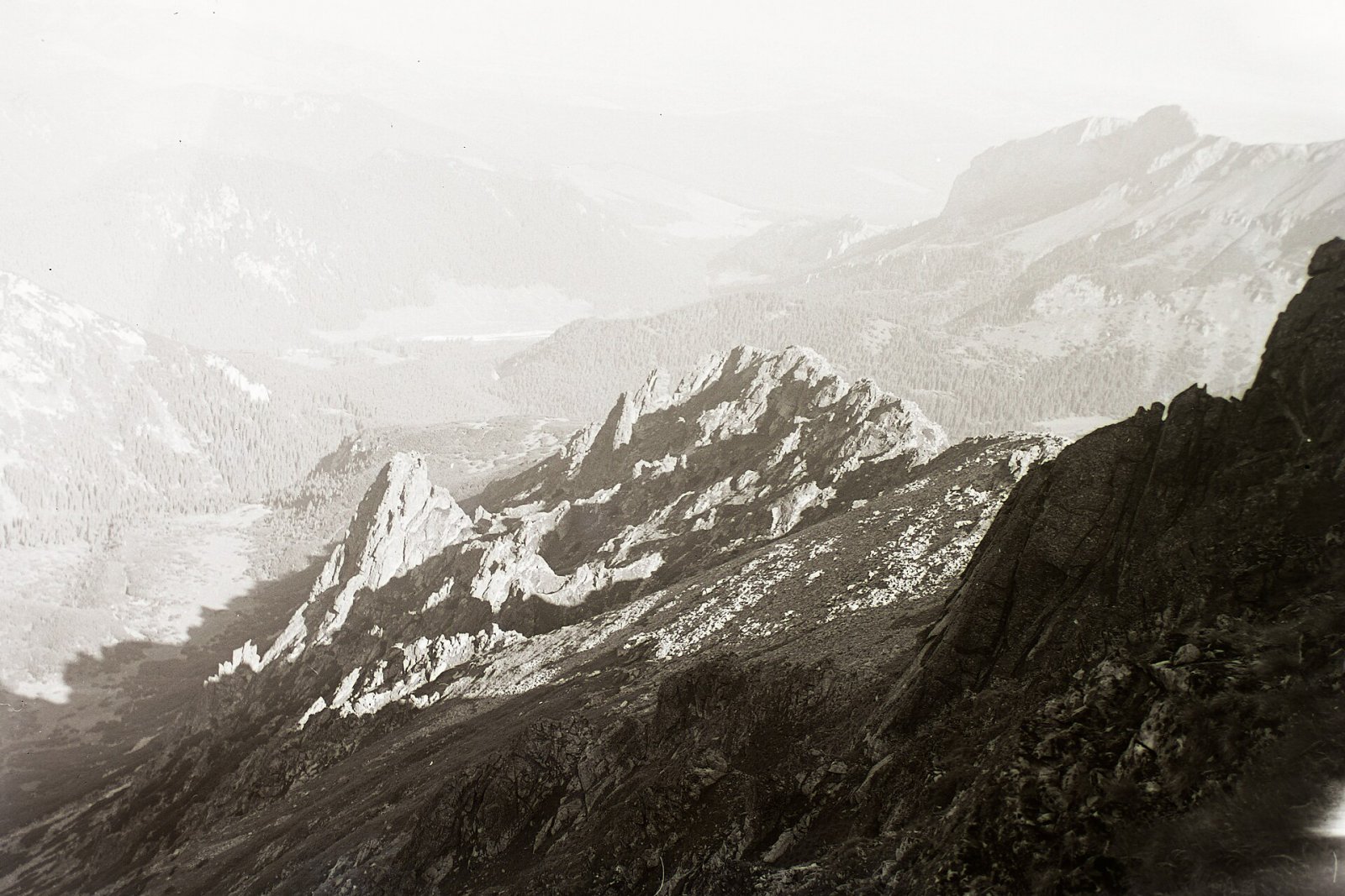 Pohľad zo sedla na sever, Vysoké Tatry (1939)