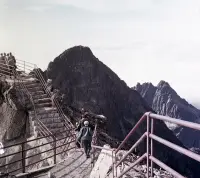 Pohľad na Lastovičiu vežu, Vysoké Tatry (1965)