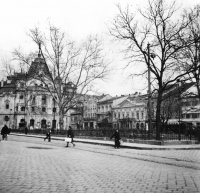 Hlavné námestie a Štátne divadlo, Košice (1942)