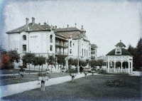 Kúpeľný hotel Alžbeta (dnes Astoria), Bardejov (1912)