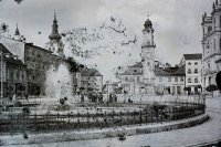 Námestie SNP, hodinová veža a katedrála sv. Františka Xaverského, Banská Bystrica (1906)