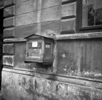 Palatínova ulica č. 8 s poštovou schránkou, Komárno (1938)