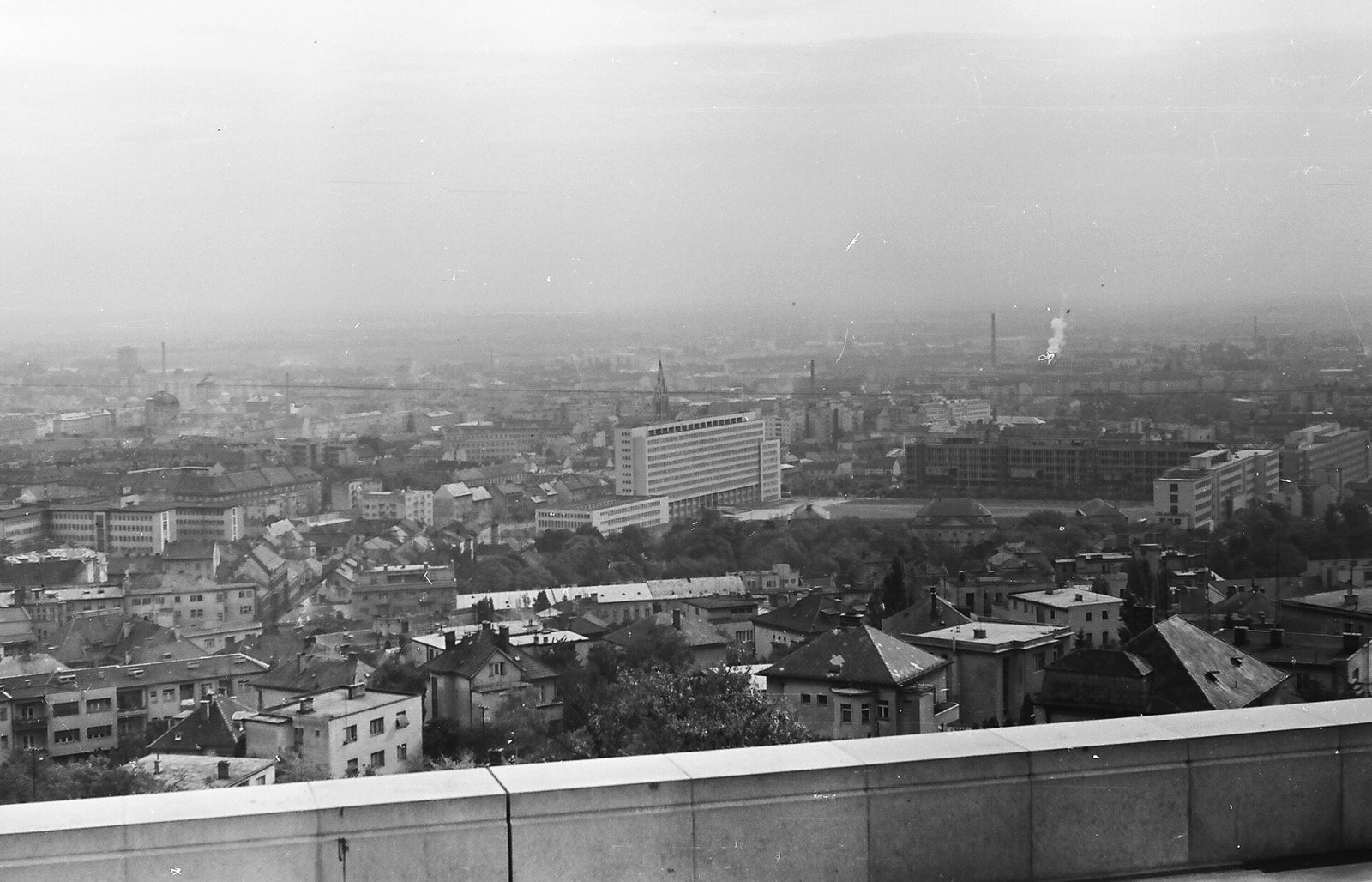 Pohľad od pamätníka Slavín, Bratislava (1960)